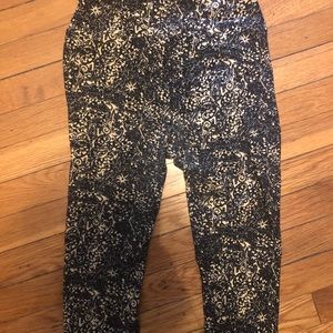 LulaRoe Black & Tan paisley OS leggings